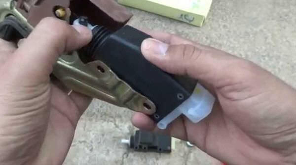 Ремонт дверных замков г. Ярославль